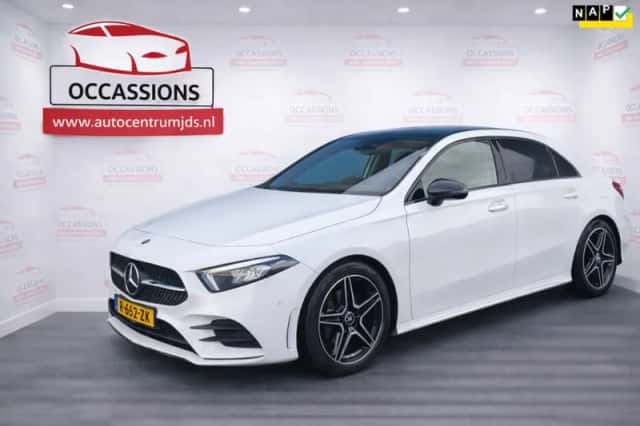 Mercedes-Benz A-Klasse (2020) thumbnail 1