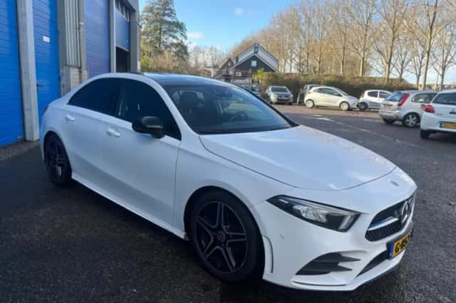 Mercedes-Benz A-Klasse (2020) thumbnail 4