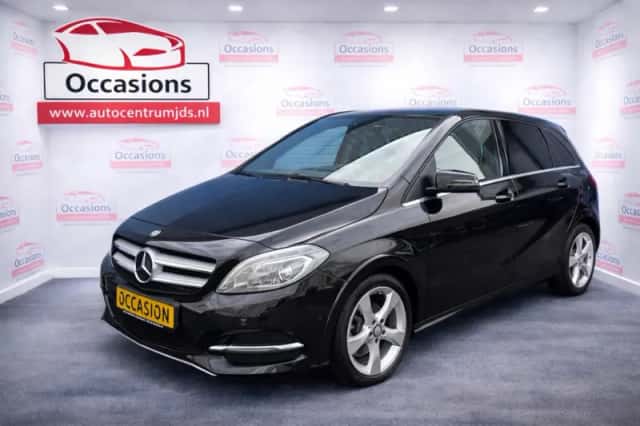 Mercedes-Benz B-Klasse (2017) thumbnail 1