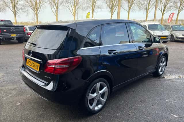 Mercedes-Benz B-Klasse (2017) thumbnail 5