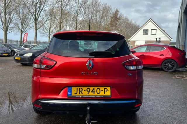 Renault Clio (2016) thumbnail 6