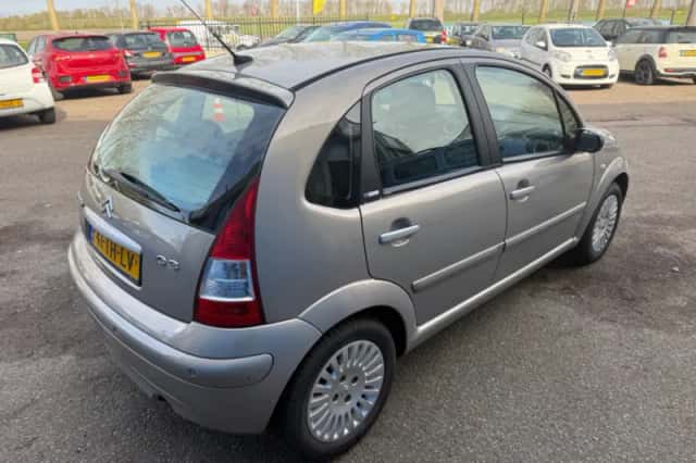 Citroën C3 (2006) thumbnail 4