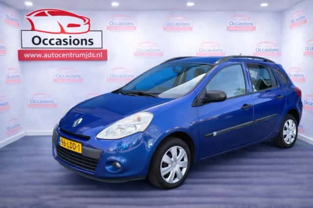 Renault Clio (2010) thumbnail 1