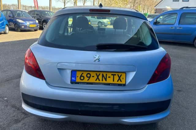 Peugeot 207 (2007) thumbnail 6