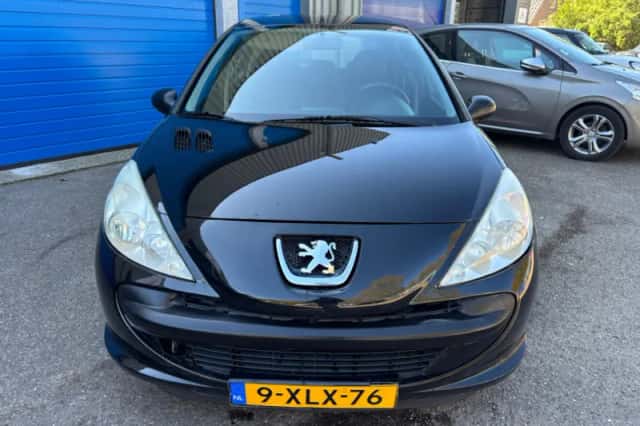 Peugeot 206+ (2009) thumbnail 3
