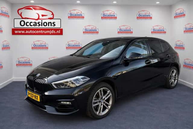 BMW 1-Serie (2021) thumbnail 1