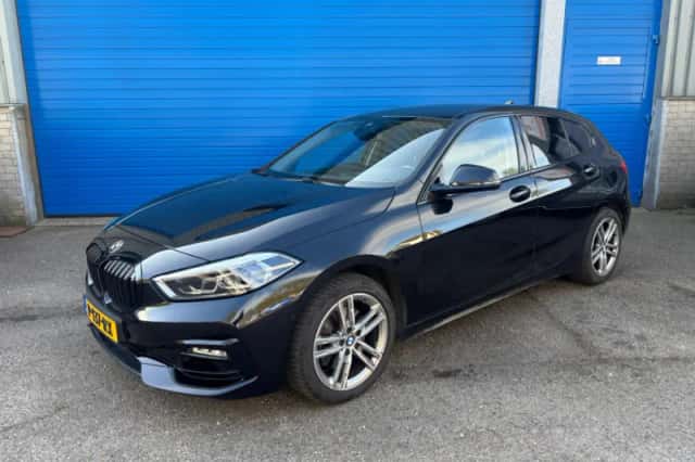 BMW 1-Serie (2021) thumbnail 2