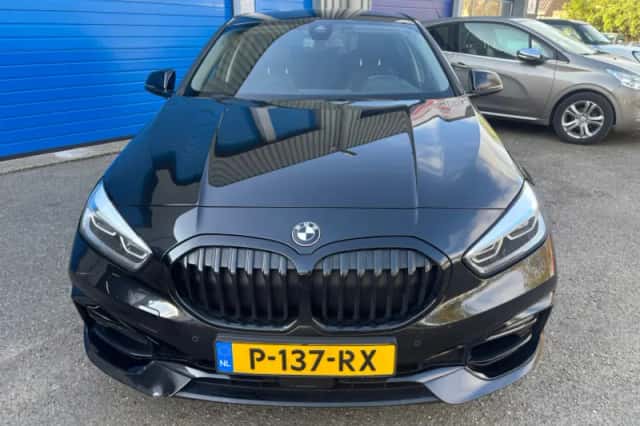 BMW 1-Serie (2021) thumbnail 3
