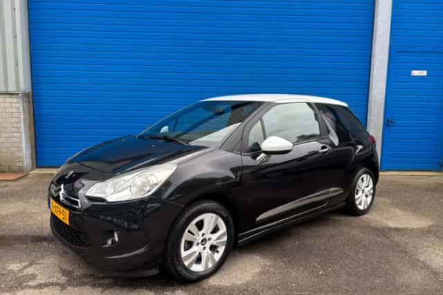 Citroën DS3 (2010) thumbnail 2