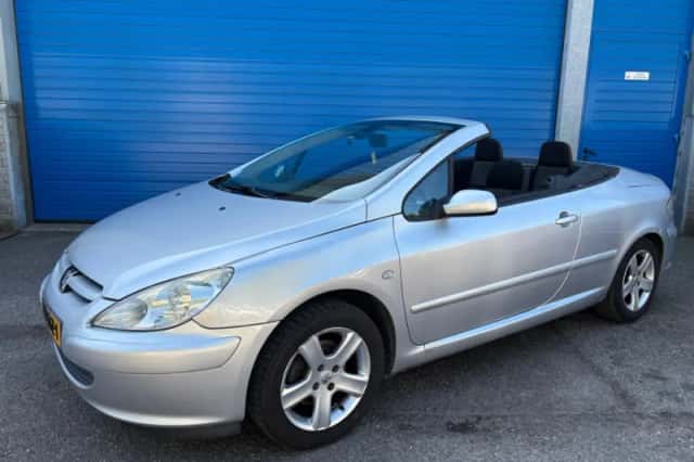 Peugeot 307 (2004) thumbnail 2