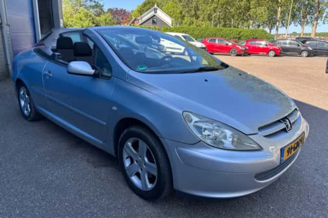 Peugeot 307 (2004) thumbnail 4