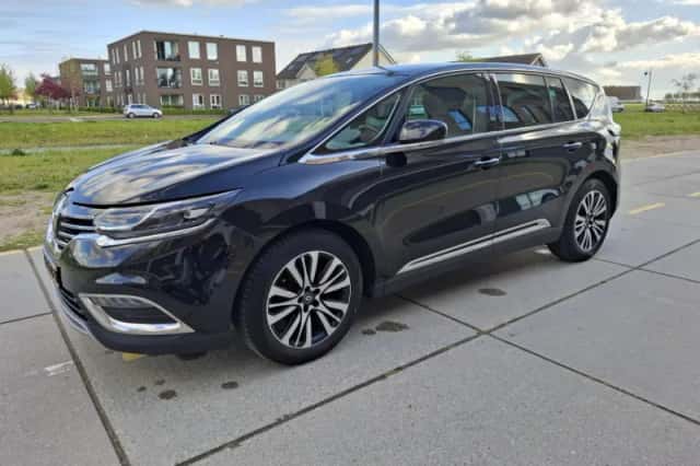 Renault Espace (2015) thumbnail 2