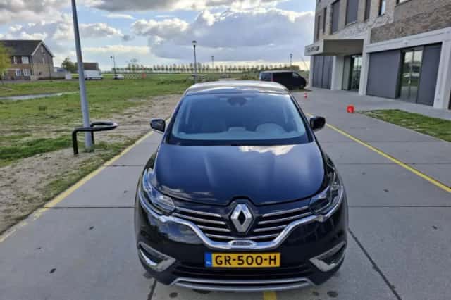 Renault Espace (2015) thumbnail 3