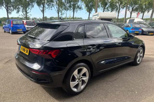 Audi A3 (2020) thumbnail 5