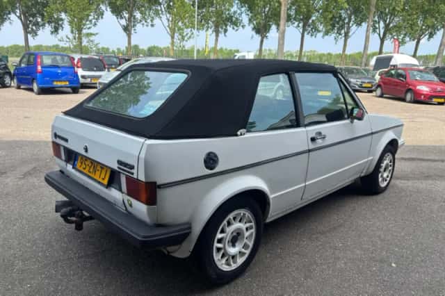 Volkswagen Golf (1987) thumbnail 5