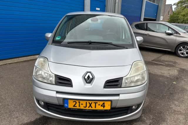 Renault Grand Modus (2009) thumbnail 3