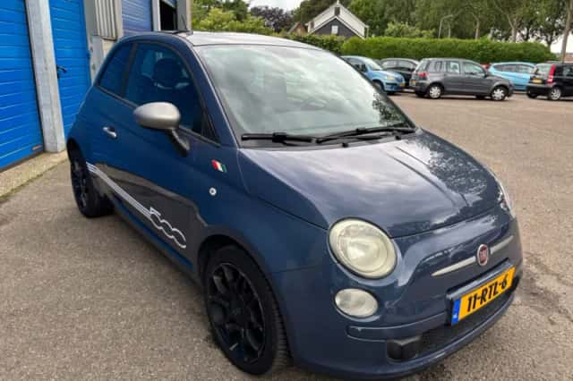 Fiat 500 (2011) thumbnail 4