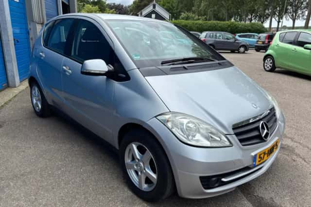 Mercedes-Benz A-Klasse (2009) thumbnail 4