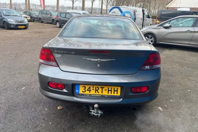 Chrysler Sebring (2005) thumbnail 6