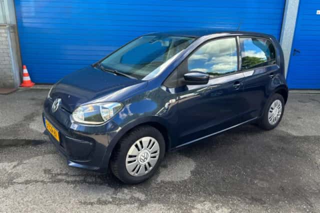 Volkswagen Up! (2014) thumbnail 2