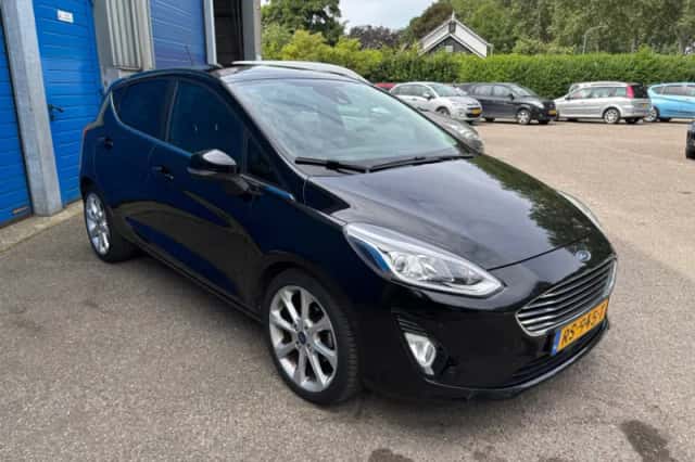 Ford Fiesta (2018) thumbnail 4