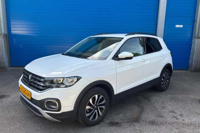 Volkswagen T-Cross (2021) thumbnail 2