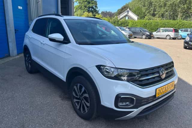 Volkswagen T-Cross (2021) thumbnail 4