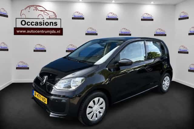 Volkswagen Up! (2022) thumbnail 1