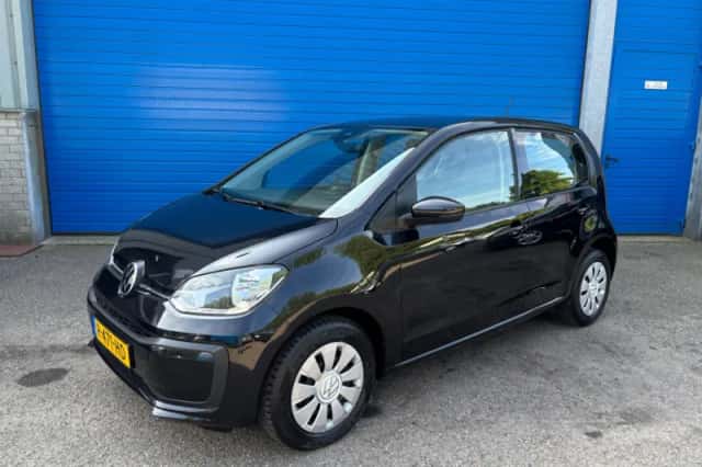 Volkswagen Up! (2022) thumbnail 2