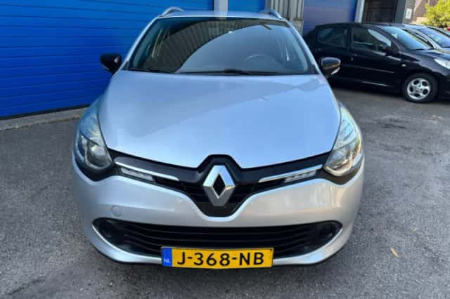Renault Clio (2016) thumbnail 3