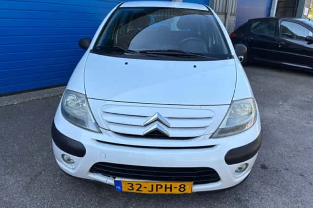 Citroën C3 (2009) thumbnail 3