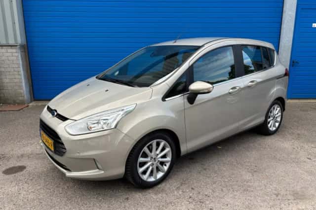 Ford B-Max (2015) thumbnail 2