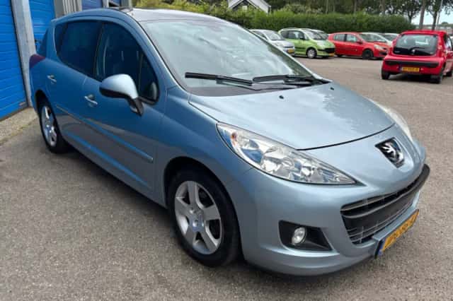 Peugeot 207 (2012) thumbnail 4