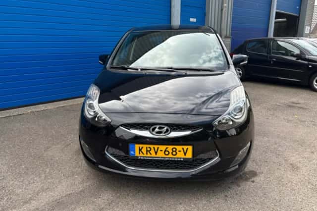 Hyundai ix20 (2012) thumbnail 3