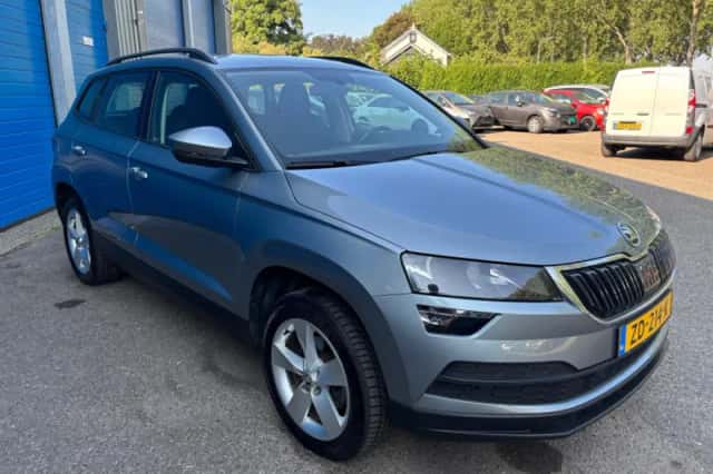 Škoda Karoq (2019) thumbnail 4