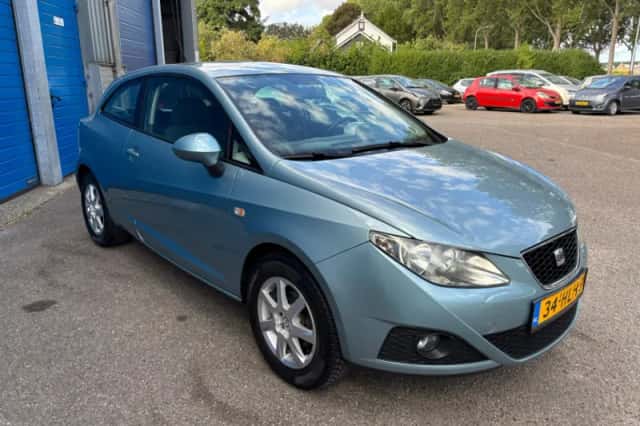 SEAT Ibiza (2009) thumbnail 4