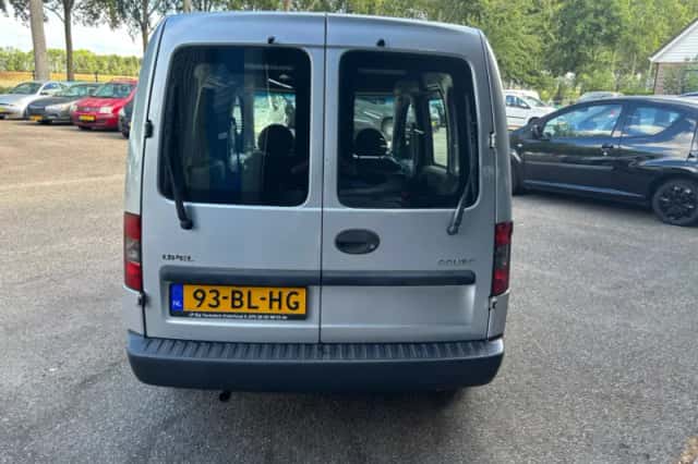 Opel Combo (2004) thumbnail 6