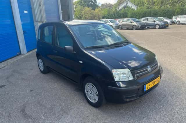 Fiat Panda (2004) thumbnail 4