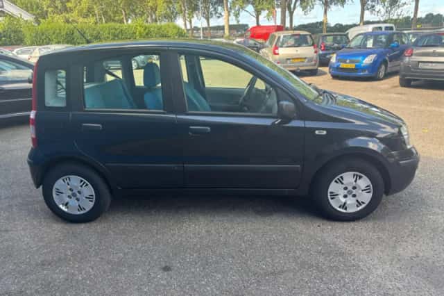 Fiat Panda (2004) thumbnail 5