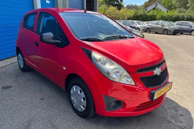 Chevrolet Spark (2012) thumbnail 4