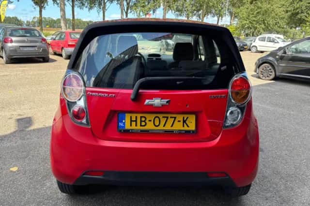 Chevrolet Spark (2012) thumbnail 6