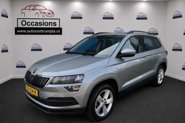 Škoda Karoq (2019) thumbnail 1