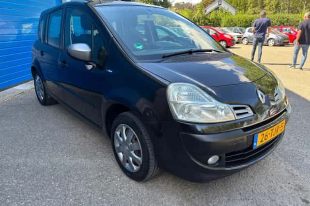 Renault Grand Modus (2012) thumbnail 4
