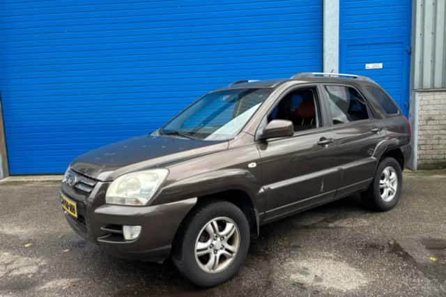 Kia Sportage (2006) thumbnail 2