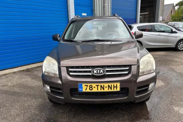 Kia Sportage (2006) thumbnail 3