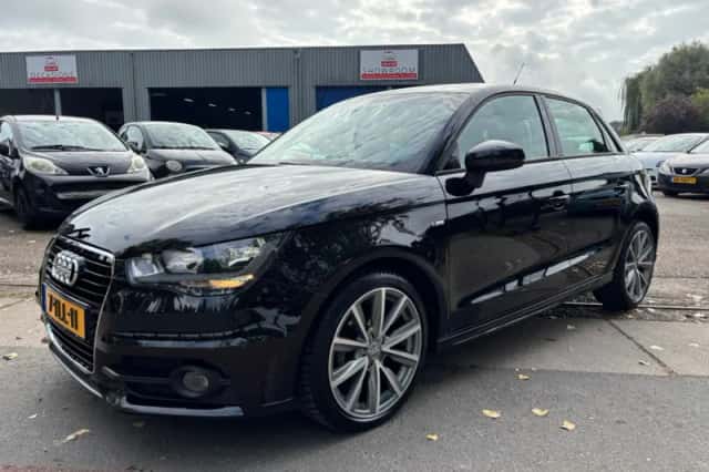 Audi A1 (2014) thumbnail 1