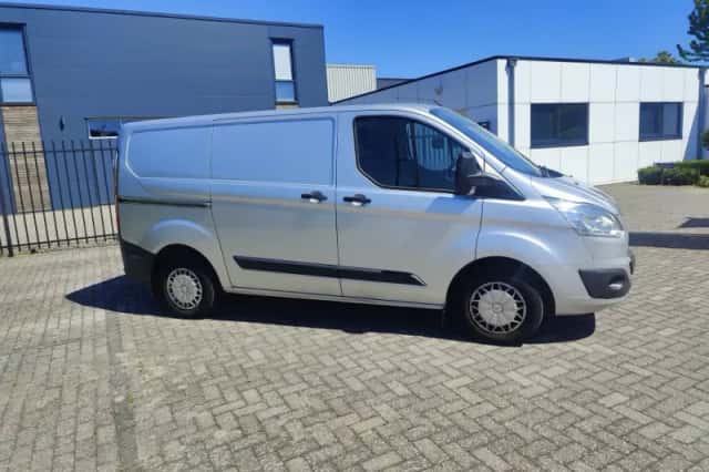 Ford Transit Custom (2013) thumbnail 3