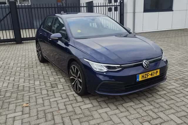 Volkswagen Golf (2020) thumbnail 3