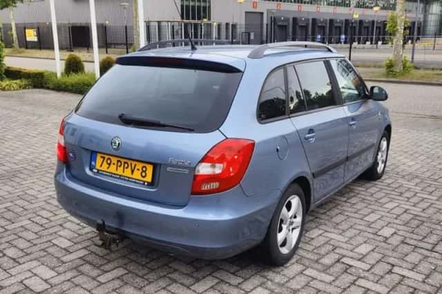 Škoda Fabia (2011) thumbnail 3