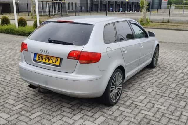 Audi A3 (2005) thumbnail 3
